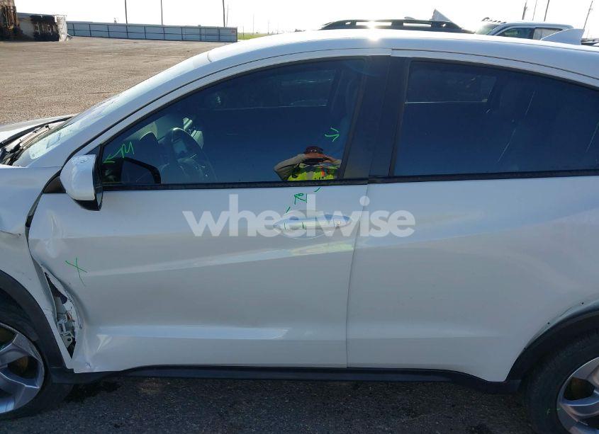 Photo 14 of 2022 Honda Hr-v 2WD LX (VIN 3CZRU5H34NM708919)