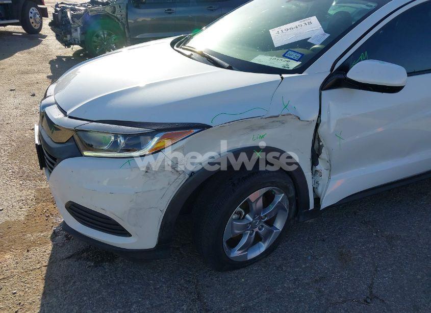 Photo 6 of 2022 Honda Hr-v 2WD LX (VIN 3CZRU5H34NM708919)