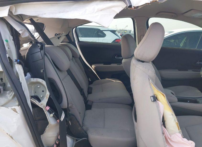 Photo 8 of 2022 Honda Hr-v 2WD LX (VIN 3CZRU5H34NM721153)