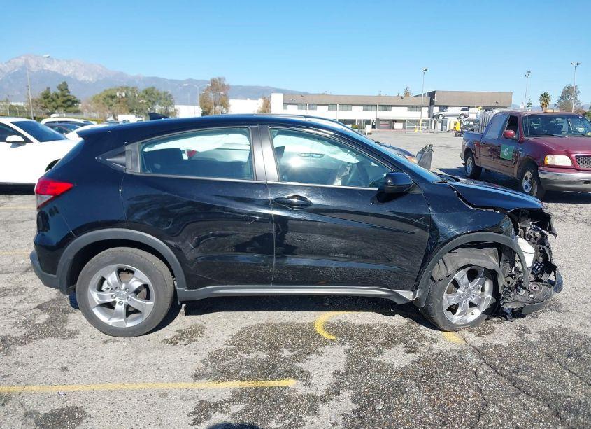 Photo 13 of 2022 Honda Hr-v 2WD LX (VIN 3CZRU5H34NM728538)