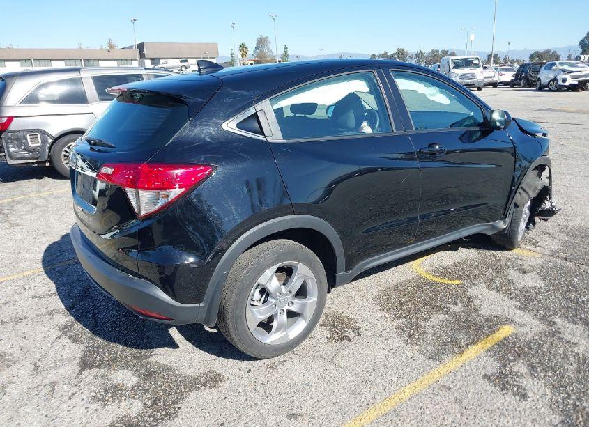 Photo 4 of 2022 Honda Hr-v 2WD LX (VIN 3CZRU5H34NM728538)