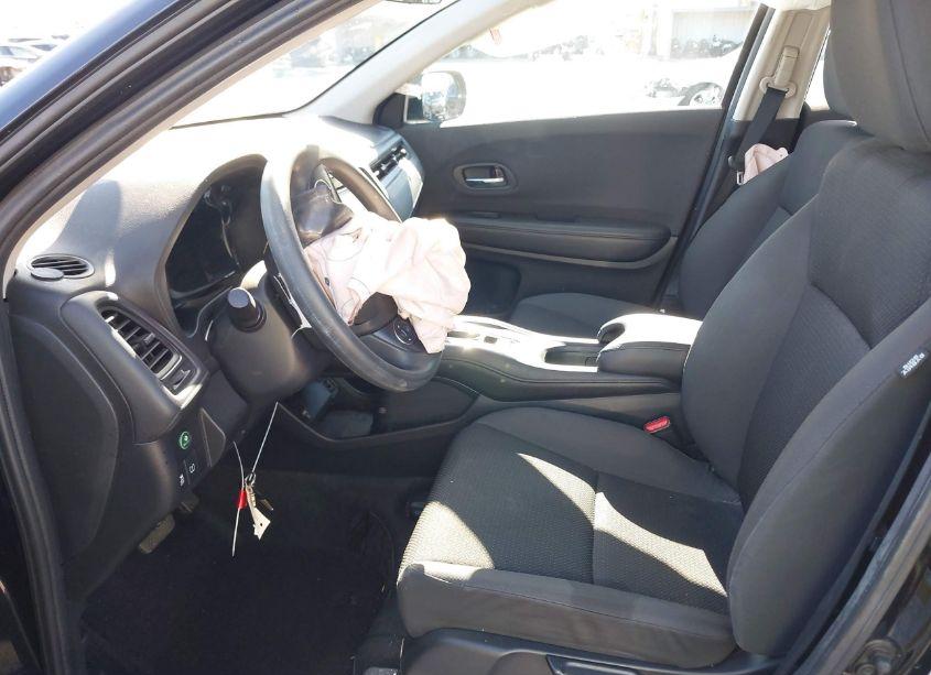 Photo 5 of 2022 Honda Hr-v 2WD LX (VIN 3CZRU5H34NM728538)