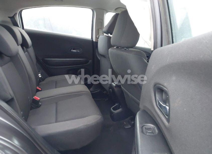Photo 8 of 2022 Honda Hr-v 2WD LX (VIN 3CZRU5H34NM731259)