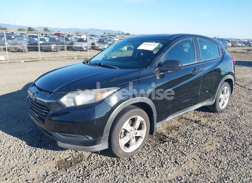 Photo 2 of 2016 Honda Hr-v LX (VIN 3CZRU5H35GM714893)