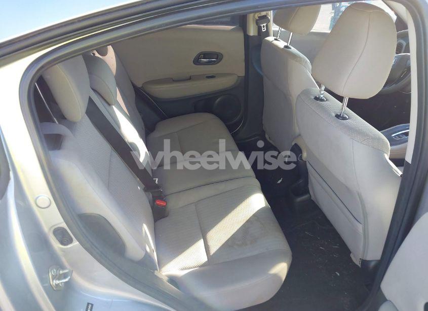 Photo 8 of 2017 Honda Hr-v LX (VIN 3CZRU5H35HM704592)