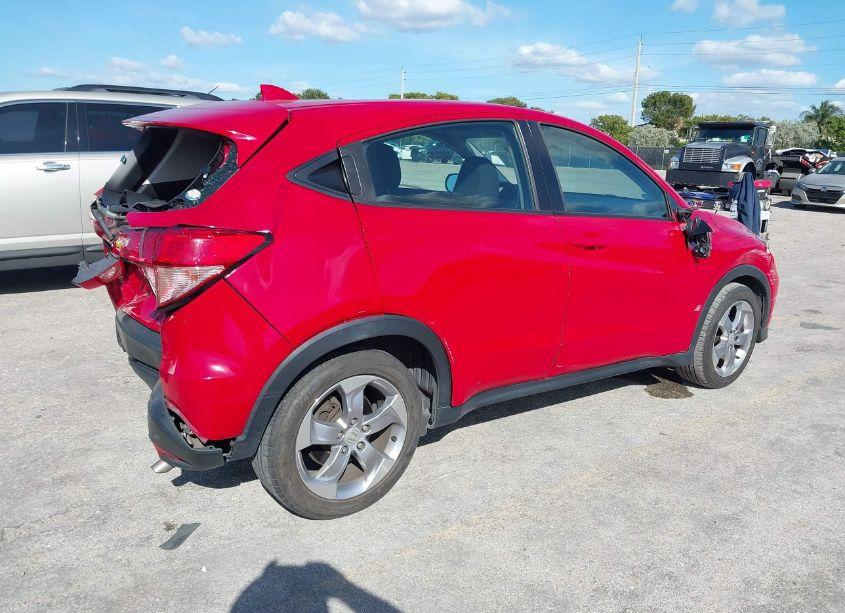 Photo 4 of 2018 Honda Hr-v LX (VIN 3CZRU5H35JM706431)