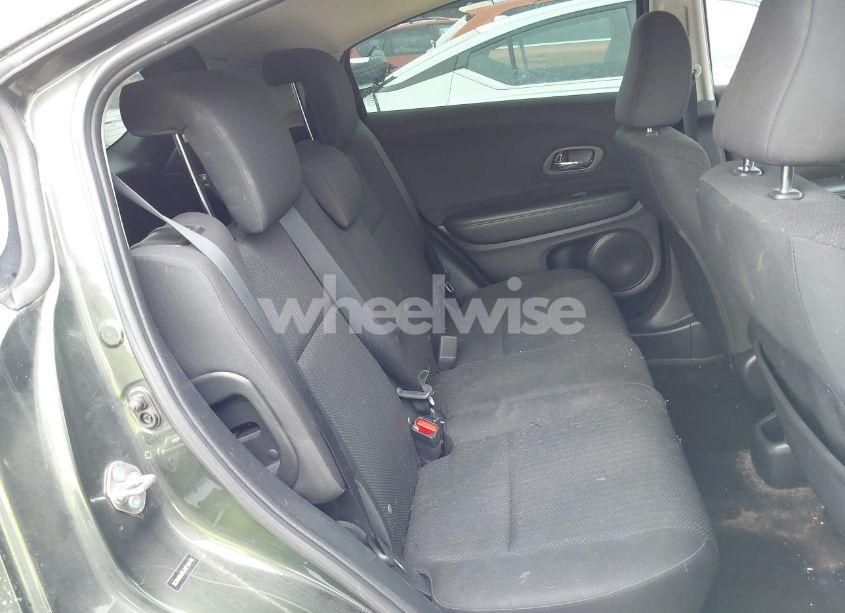 Photo 8 of 2018 Honda Hr-v LX (VIN 3CZRU5H35JM710446)