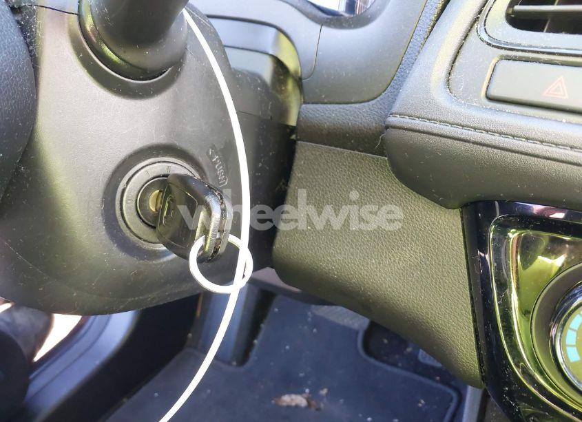 Photo 11 of 2018 Honda Hr-v LX (VIN 3CZRU5H35JM718398)