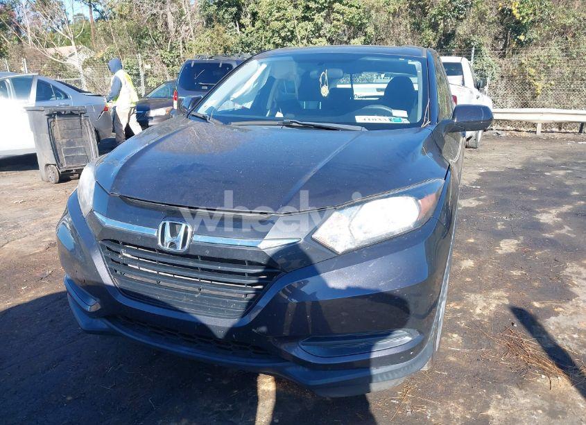 Photo 12 of 2018 Honda Hr-v LX (VIN 3CZRU5H35JM718398)