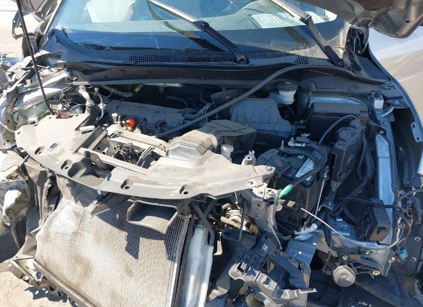 Photo 10 of 2019 Honda Hr-v LX (VIN 3CZRU5H35KM724395)