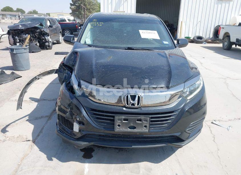 Photo 10 of 2022 Honda Hr-v 2WD LX (VIN 3CZRU5H35NM705477)
