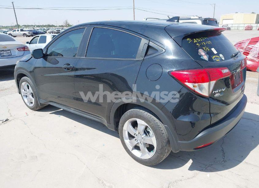 Photo 3 of 2022 Honda Hr-v 2WD LX (VIN 3CZRU5H35NM705477)