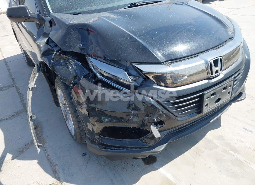 Photo 5 of 2022 Honda Hr-v 2WD LX (VIN 3CZRU5H35NM705477)