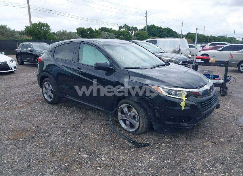 2022 Honda Hr-v 2WD LX (VIN 3CZRU5H35NM723770) main photo
