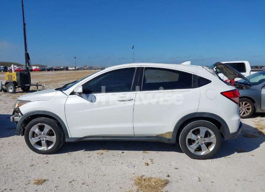 Photo 15 of 2016 Honda Hr-v LX (VIN 3CZRU5H36GM727104)