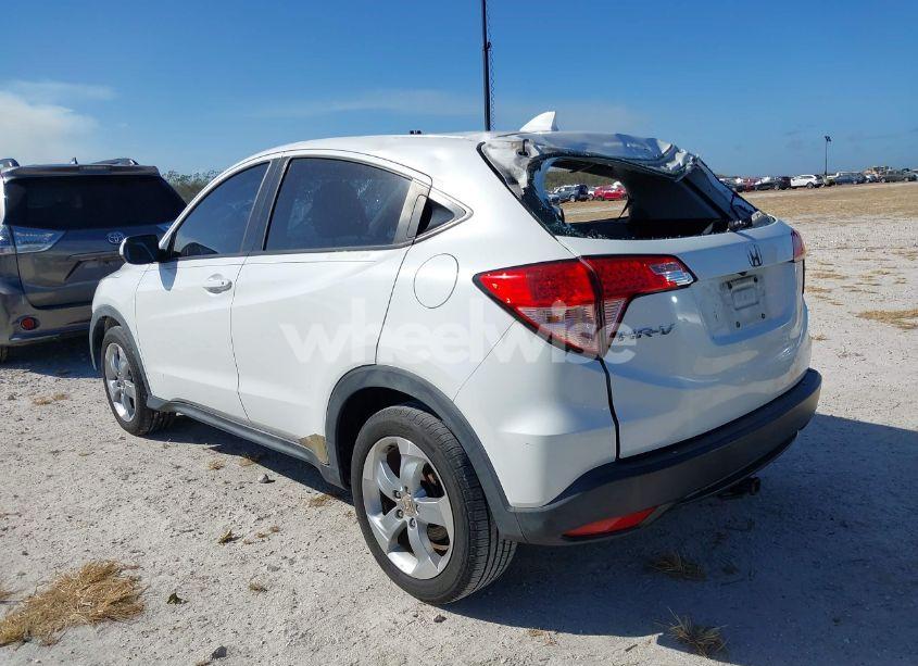 Photo 3 of 2016 Honda Hr-v LX (VIN 3CZRU5H36GM727104)