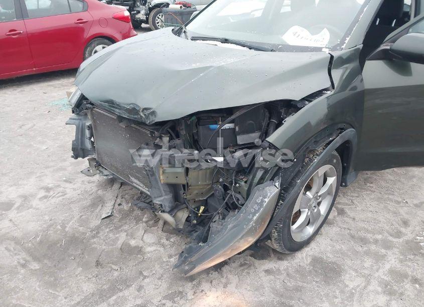 Photo 6 of 2017 Honda Hr-v LX (VIN 3CZRU5H36HM715780)