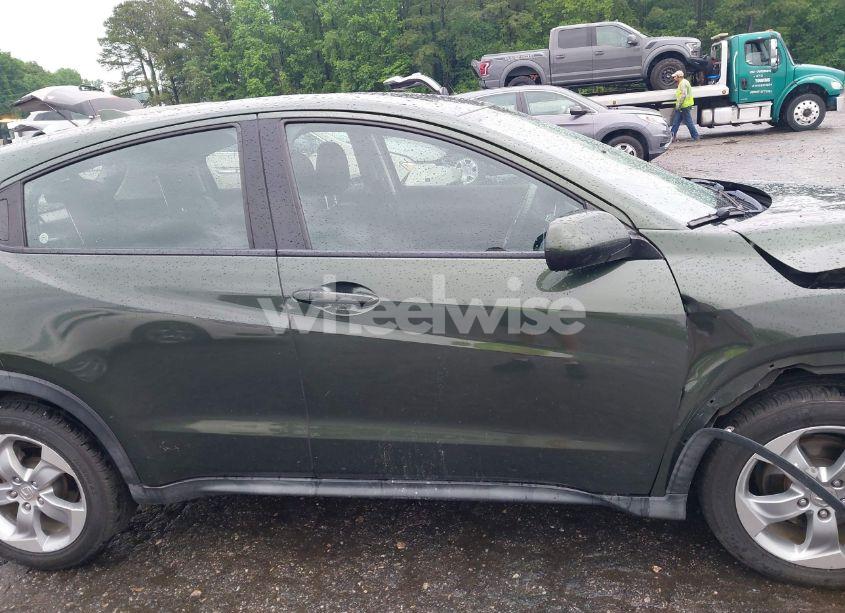 Photo 13 of 2017 Honda Hr-v LX (VIN 3CZRU5H36HM726715)