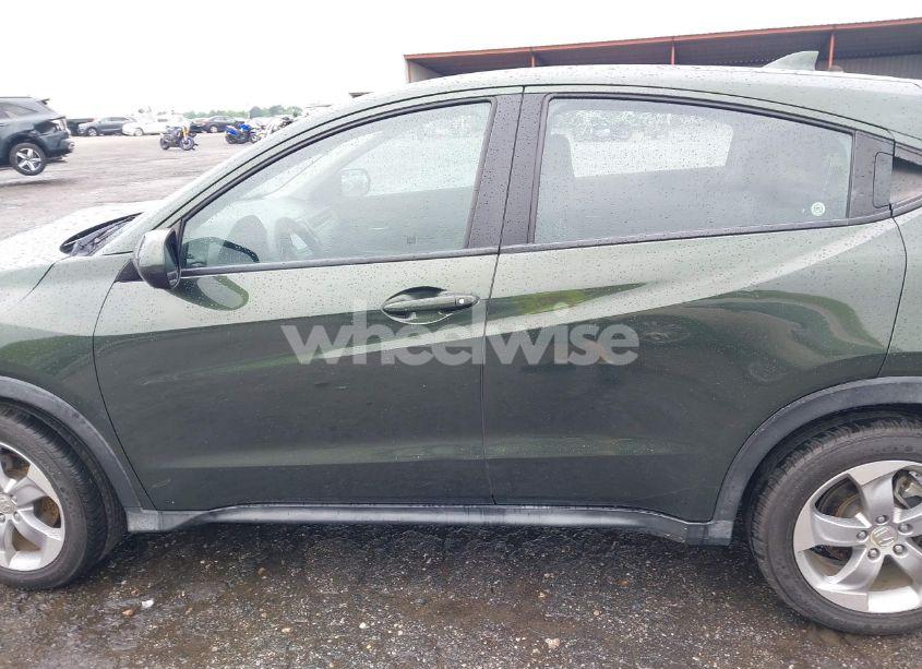 Photo 14 of 2017 Honda Hr-v LX (VIN 3CZRU5H36HM726715)