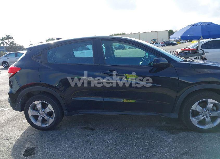 Photo 13 of 2019 Honda Hr-v LX (VIN 3CZRU5H36KG708883)