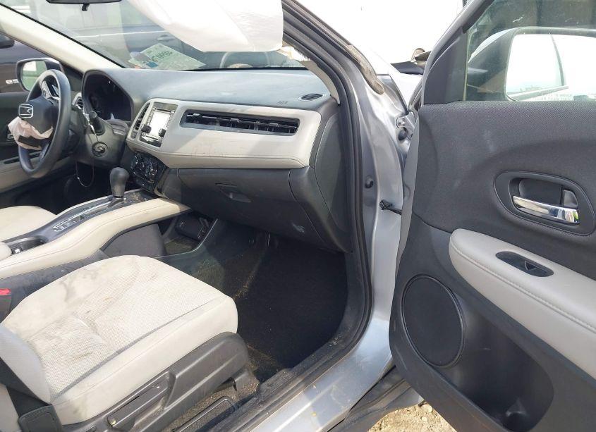 Photo 5 of 2021 Honda Hr-v 2WD LX (VIN 3CZRU5H36MM729950)