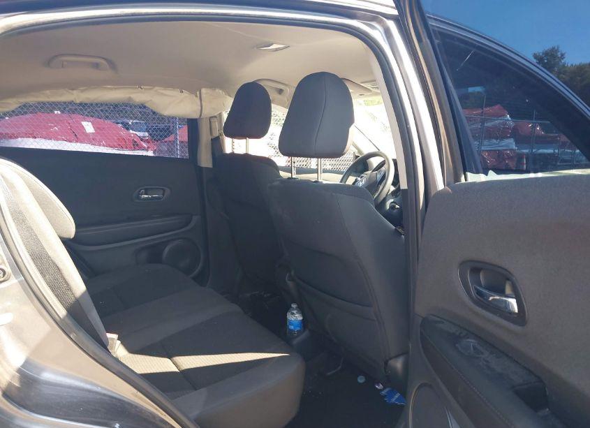Photo 8 of 2021 Honda Hr-v 2WD LX (VIN 3CZRU5H36MM731035)