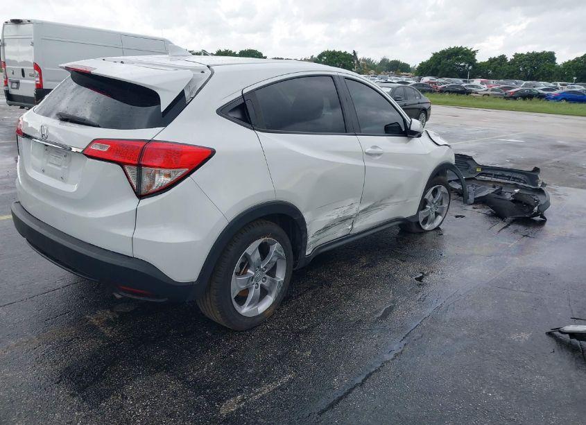 Photo 4 of 2022 Honda Hr-v 2WD LX (VIN 3CZRU5H36NM725236)