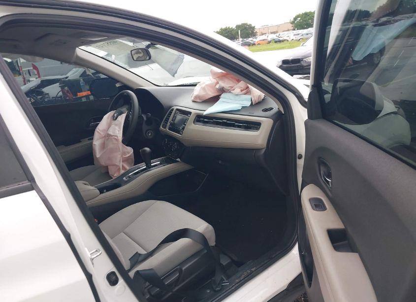 Photo 5 of 2022 Honda Hr-v 2WD LX (VIN 3CZRU5H36NM725236)