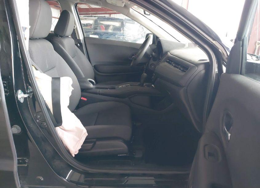 Photo 5 of 2022 Honda Hr-v 2WD LX (VIN 3CZRU5H36NM739878)