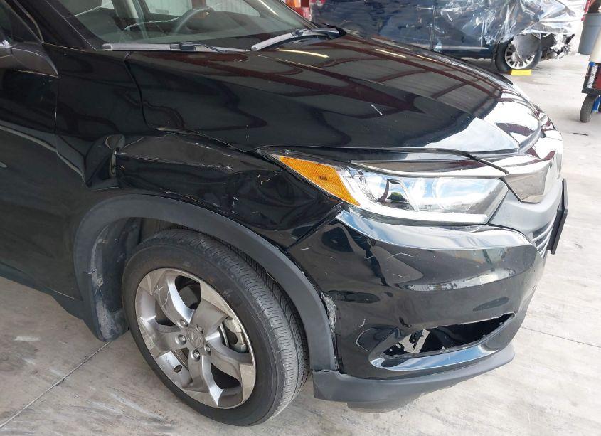 Photo 6 of 2022 Honda Hr-v 2WD LX (VIN 3CZRU5H36NM739878)