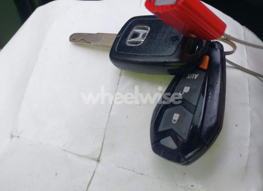 Photo 11 of 2016 Honda Hr-v LX (VIN 3CZRU5H37GM737348)