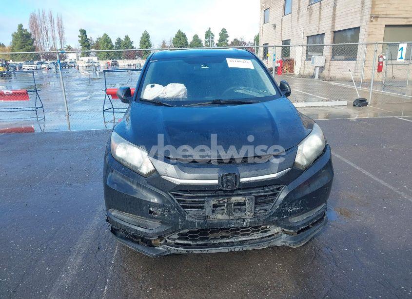 Photo 6 of 2016 Honda Hr-v LX (VIN 3CZRU5H37GM737348)