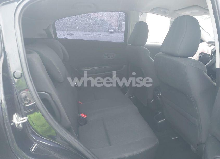 Photo 8 of 2016 Honda Hr-v LX (VIN 3CZRU5H37GM737348)