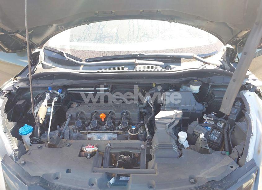 Photo 10 of 2018 Honda Hr-v LX (VIN 3CZRU5H37JG703433)