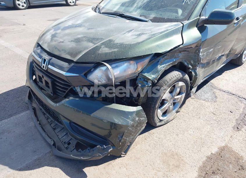 Photo 6 of 2018 Honda Hr-v LX (VIN 3CZRU5H37JG703433)