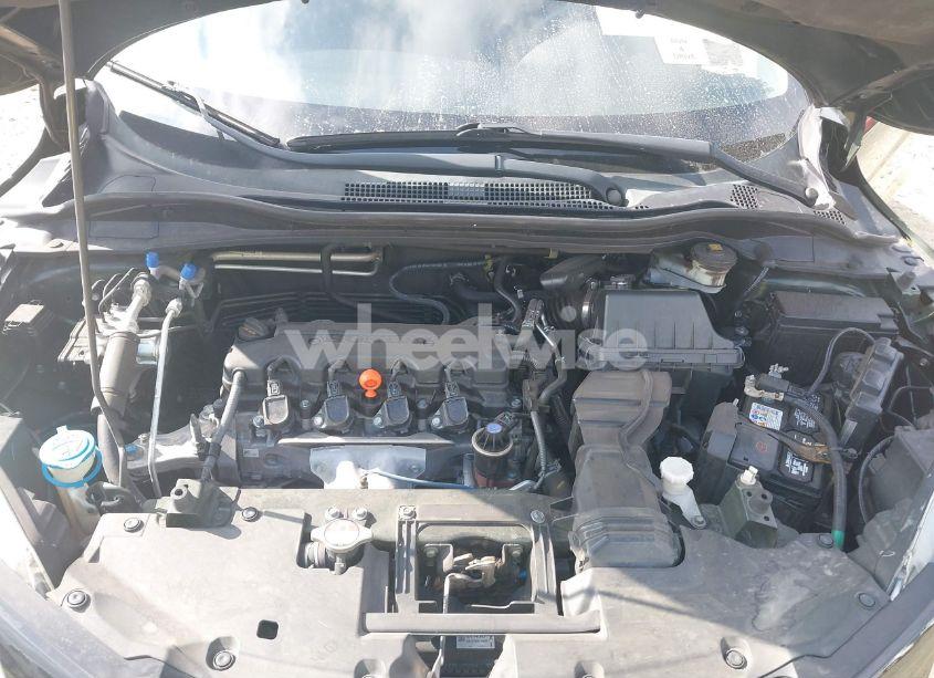 Photo 10 of 2018 Honda Hr-v LX (VIN 3CZRU5H37JM710366)