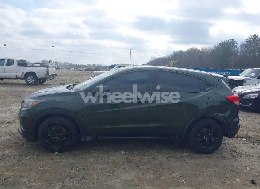 Photo 14 of 2018 Honda Hr-v LX (VIN 3CZRU5H37JM710366)