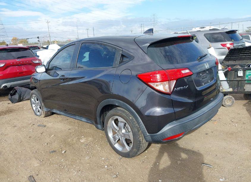 Photo 3 of 2018 Honda Hr-v LX (VIN 3CZRU5H37JM713509)