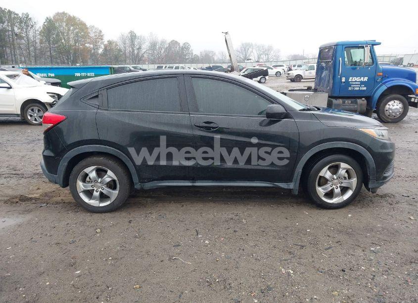 Photo 13 of 2019 Honda Hr-v LX (VIN 3CZRU5H37KG700047)