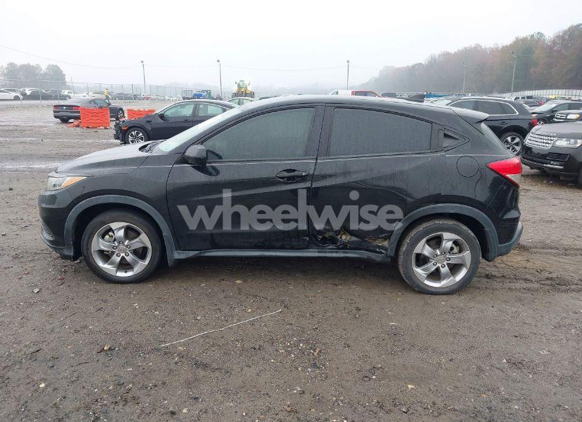 Photo 14 of 2019 Honda Hr-v LX (VIN 3CZRU5H37KG700047)