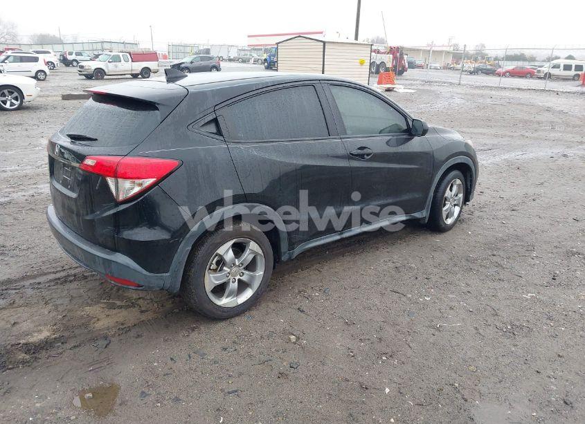 Photo 4 of 2019 Honda Hr-v LX (VIN 3CZRU5H37KG700047)