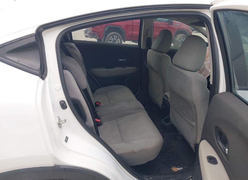 Photo 8 of 2019 Honda Hr-v LX (VIN 3CZRU5H37KM703001)