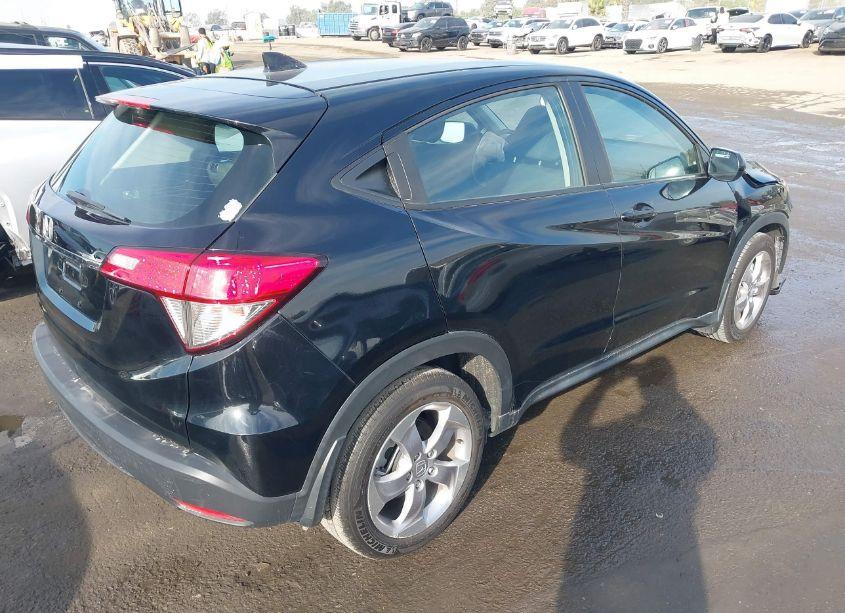 Photo 4 of 2022 Honda Hr-v 2WD LX (VIN 3CZRU5H37NM708011)