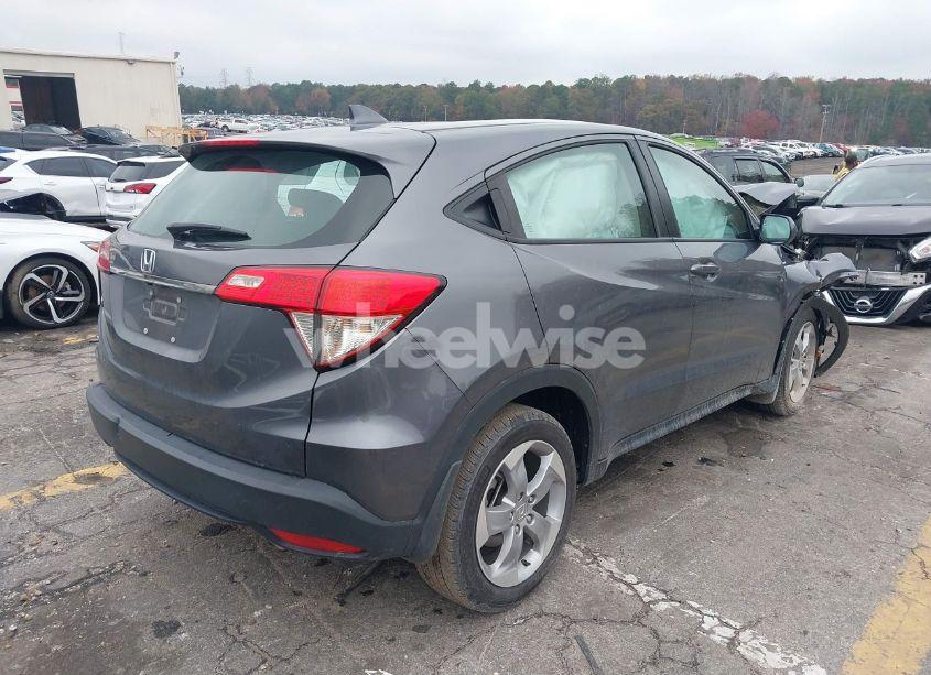 Photo 4 of 2022 Honda Hr-v 2WD LX (VIN 3CZRU5H37NM744037)