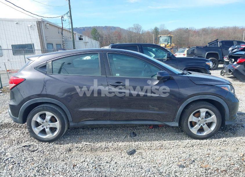 Photo 13 of 2016 Honda Hr-v LX (VIN 3CZRU5H38GM721661)