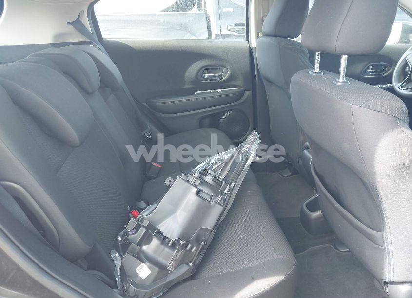Photo 8 of 2016 Honda Hr-v LX (VIN 3CZRU5H38GM721661)