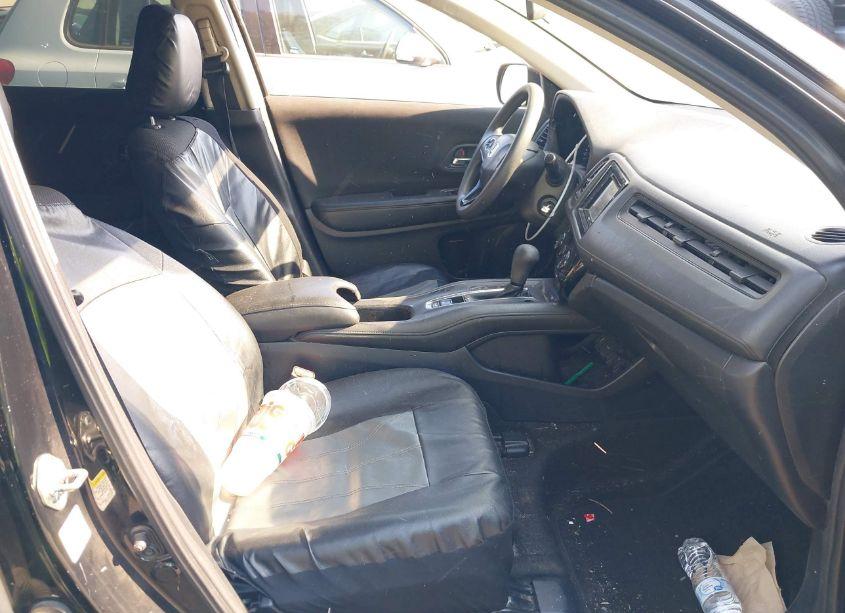 Photo 5 of 2016 Honda Hr-v LX (VIN 3CZRU5H38GM749721)