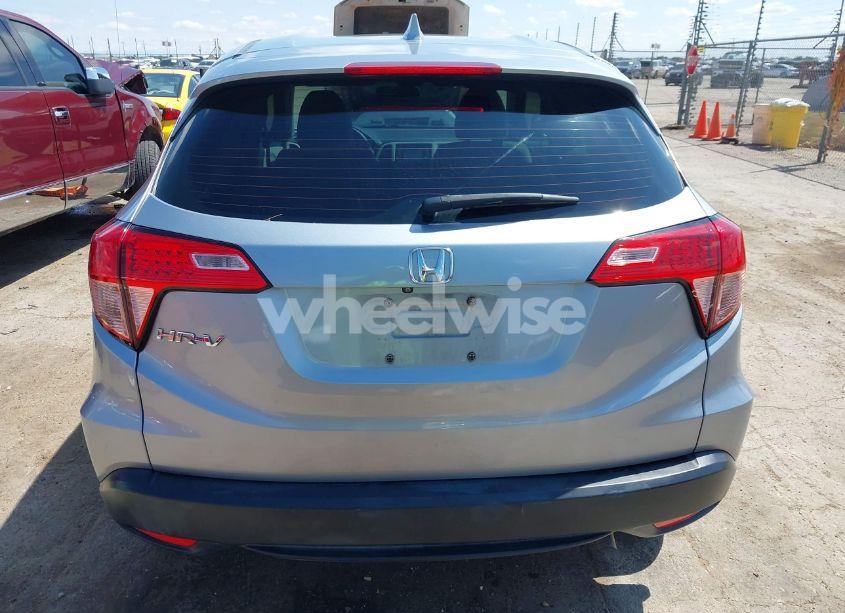 Photo 17 of 2018 Honda Hr-v LX (VIN 3CZRU5H38JM715463)