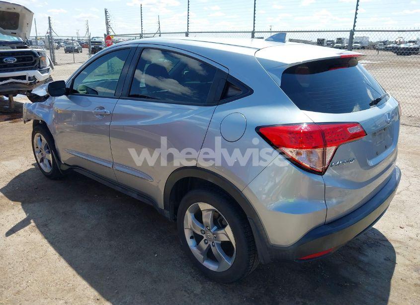 Photo 3 of 2018 Honda Hr-v LX (VIN 3CZRU5H38JM715463)