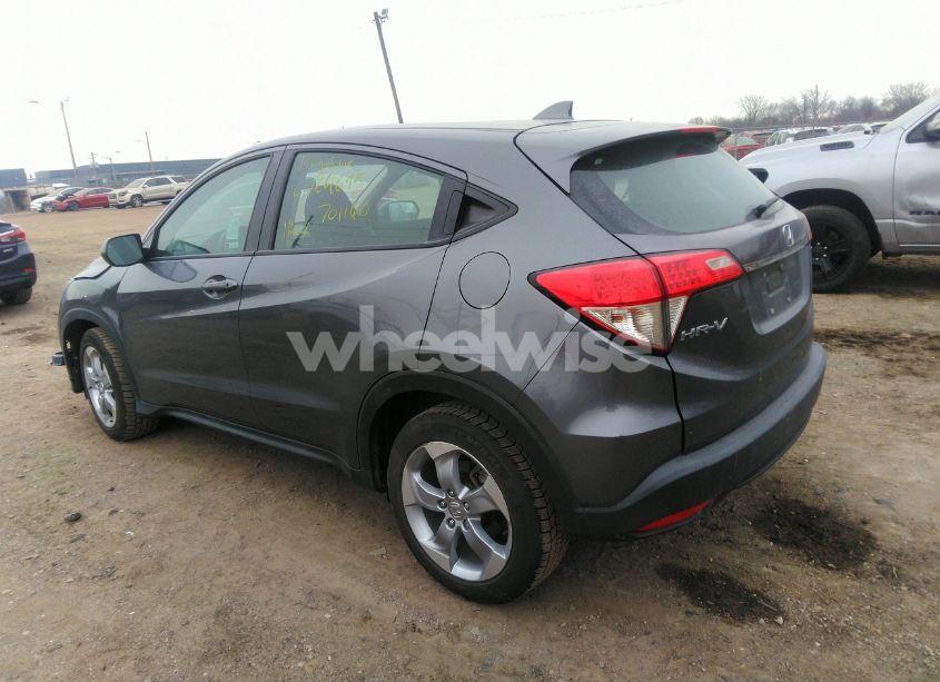 Photo 3 of 2019 Honda Hr-v LX (VIN 3CZRU5H38KG701160)
